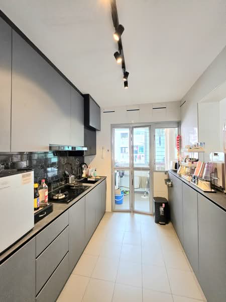 232A Sumang Lane, 232A Sumang Lane, 3 Bedrooms, 1,001 sqft, HDB Flat For Sale, by Justin Tan (陈义杰), 500191158 - Kitchen - PropertyGuru.com.sg
