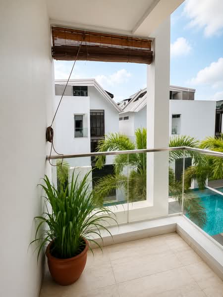 The Woods, Westwood Avenue, 6 Bedrooms, 4,015 sqft, Corner Terrace For Sale, by Kelvis Kua, 500191162 - Balcony - PropertyGuru.com.sg