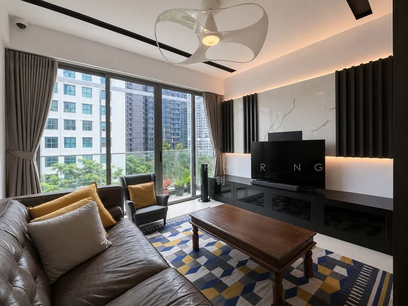 Waterford Residence, 21 Kim Yam Road, 4 Bedrooms, 1,816 sqft, Condominium For Sale, by Christopher Ng 吴锦钊, 500191163 - Living Room - PropertyGuru.com.sg
