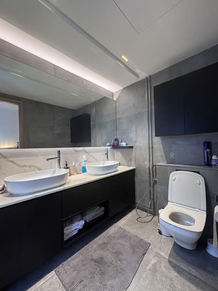 Waterford Residence, 21 Kim Yam Road, 4 Bedrooms, 1,816 sqft, Condominium For Sale, by Christopher Ng 吴锦钊, 500191163 - Bathroom - PropertyGuru.com.sg