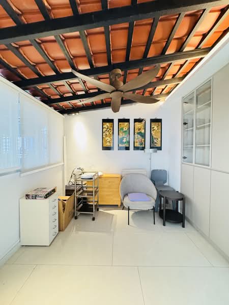 406 Pasir Ris Drive 6, 406 Pasir Ris Drive 6, 3 Bedrooms, 1,216 sqft, HDB Flat For Sale, by Marcus Tan, 500191181 - Balcony - PropertyGuru.com.sg