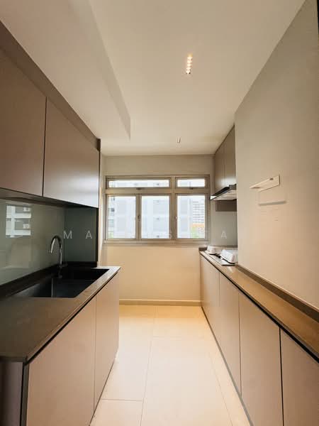 406 Pasir Ris Drive 6, 406 Pasir Ris Drive 6, 3 Bedrooms, 1,216 sqft, HDB Flat For Sale, by Marcus Tan, 500191181 - Kitchen - PropertyGuru.com.sg