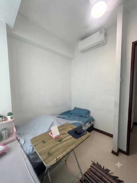 La Casa, 64 Woodlands Drive 16, Room Rental, 90 sqft, Condominium For Rent, by Mandy Ei ( 梁文欣 ), 500191182 - Bedroom - PropertyGuru.com.sg
