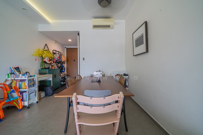 Super Cheap 3 Bedder For Sale in Hougang, , 3 Bedrooms, 1,109 sqft, Condominium For Sale, by Yian Wong, 500191204 - Dining Room - PropertyGuru.com.sg