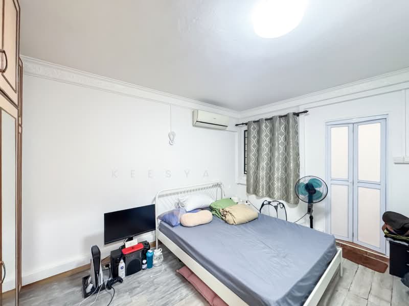 319 Woodlands Street 31, 319 Woodlands Street 31, 2 Bedrooms, 786 sqft, HDB Flat For Sale, by Keesya Ang, 500191208 - Bedroom - PropertyGuru.com.sg