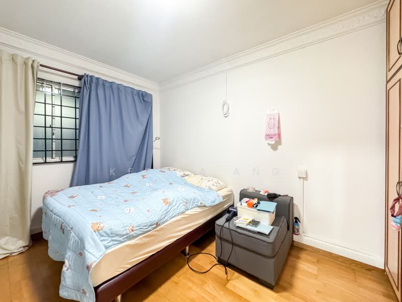 319 Woodlands Street 31, 319 Woodlands Street 31, 2 Bedrooms, 786 sqft, HDB Flat For Sale, by Keesya Ang, 500191208 - Bedroom - PropertyGuru.com.sg