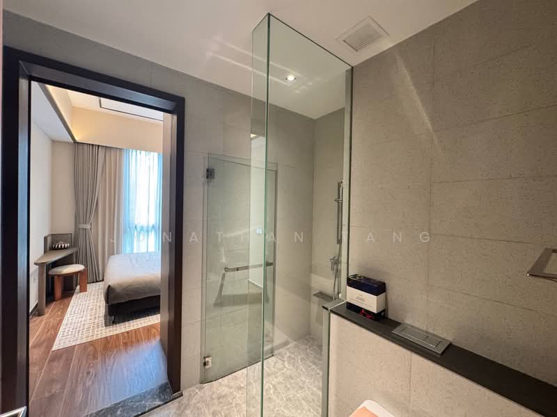 Parksuites, 18 Holland Grove Road, 1 Bedroom, 624 sqft, Condominium For Sale, by Jonathan Tang, 500191210 - Bedroom - PropertyGuru.com.sg