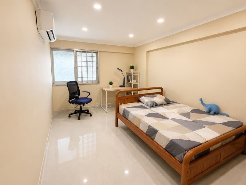433 Jurong West Street 42, 433 Jurong West Street 42, 3 Bedrooms, 1,119 sqft, HDB Flat For Sale, by Marcus Ng, 500191213 - Bedroom - PropertyGuru.com.sg