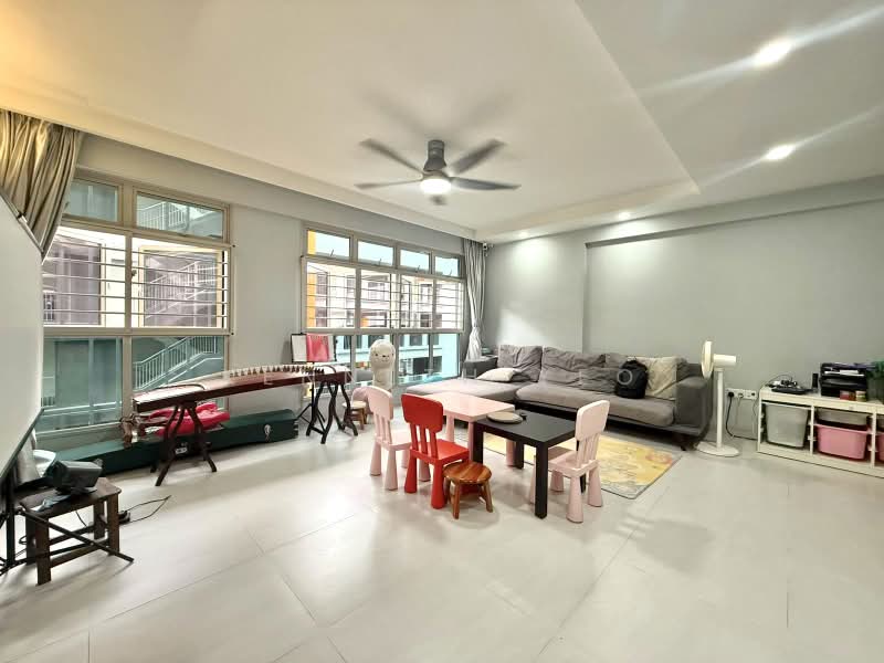 216D Compassvale Drive, 216D Compassvale Drive, 3 Bedrooms, 1,206 sqft, HDB Flat For Sale, by Kenneth Yeo, 500191214 - Living Room - PropertyGuru.com.sg