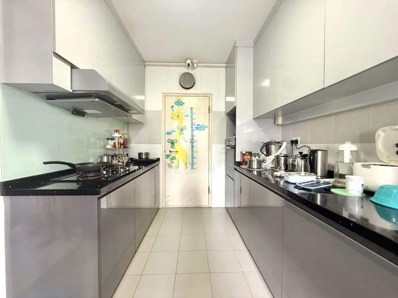 216D Compassvale Drive, 216D Compassvale Drive, 3 Bedrooms, 1,206 sqft, HDB Flat For Sale, by Kenneth Yeo, 500191214 - Kitchen - PropertyGuru.com.sg