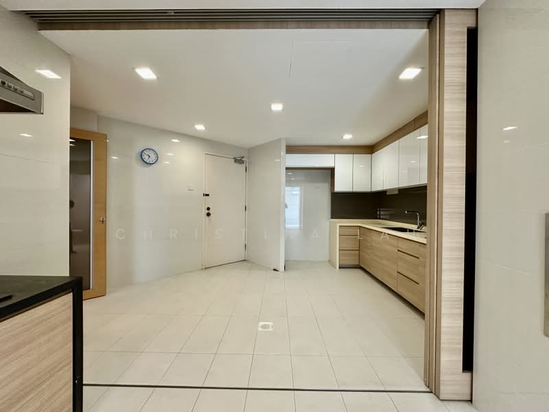 Parkshore, 201 Tanjong Rhu Road, 3 Bedrooms, 1,636 sqft, Condominium For Sale, by Christina Lau, 500191235 - Kitchen - PropertyGuru.com.sg