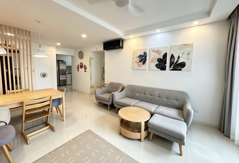 477A Upper Serangoon View, 477A Upper Serangoon View, 3 Bedrooms, 990 sqft, HDB Flat For Sale, by Han Yijie, 500191243 - Living Room - PropertyGuru.com.sg