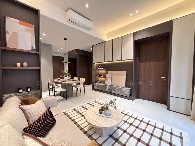 Parksuites, 18 Holland Grove Road, 3 Bedrooms, 786 sqft, Condominium For Sale, by Michelle Hiang, 500191258 - Living Room - PropertyGuru.com.sg