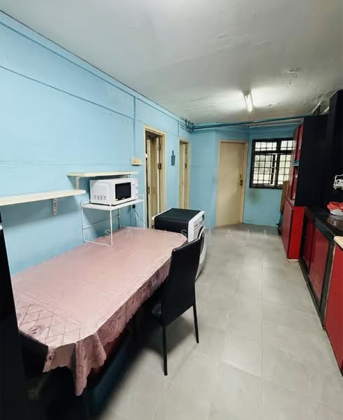 12 Marsiling Lane, 12 Marsiling Lane, 2 Bedrooms, 62 sqft, HDB Flat For Sale, by Nisa Ismail, 500191271 - Kitchen - Virtually Declutterred - PropertyGuru.com.sg
