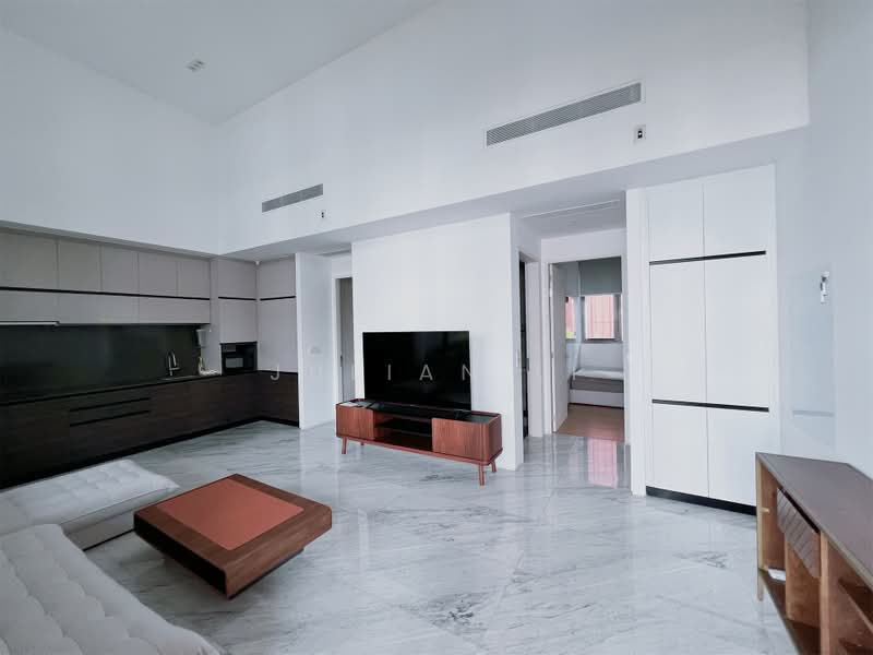 Sloane Residences, 17 Balmoral Road, 2 Bedrooms, 743 sqft, Condominium For Sale, by Julian Li, 500191274 - Living Room - PropertyGuru.com.sg
