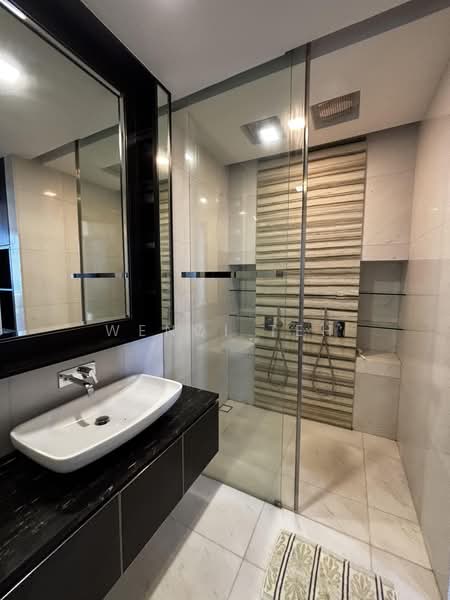 The Cape, 25 Amber Road, 2 Bedrooms, 850 sqft, Apartment For Sale, by Wenqi Teh, 500191275 - Bathroom - PropertyGuru.com.sg