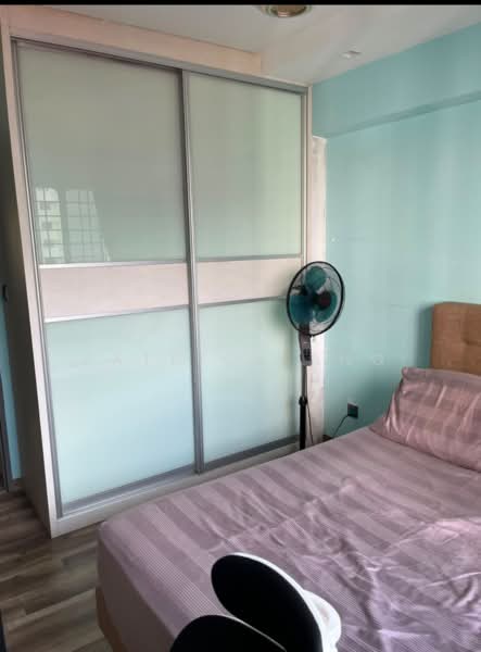 408 Hougang Avenue 10, 408 Hougang Avenue 10, 3 Bedrooms, 1,301 sqft, HDB Flat For Sale, by Patrick Ang, 500191283 - Bedroom - PropertyGuru.com.sg