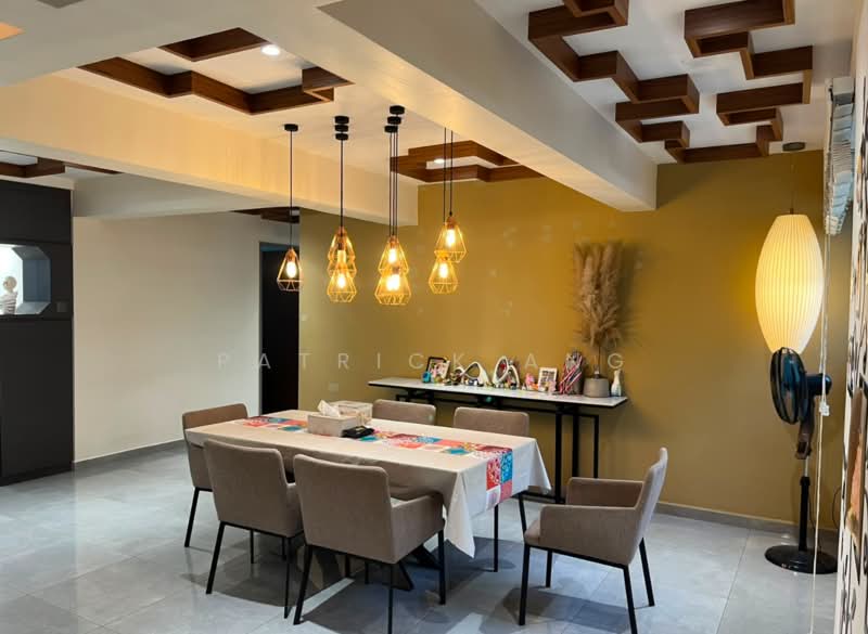 408 Hougang Avenue 10, 408 Hougang Avenue 10, 3 Bedrooms, 1,301 sqft, HDB Flat For Sale, by Patrick Ang, 500191283 - Dining Room - PropertyGuru.com.sg