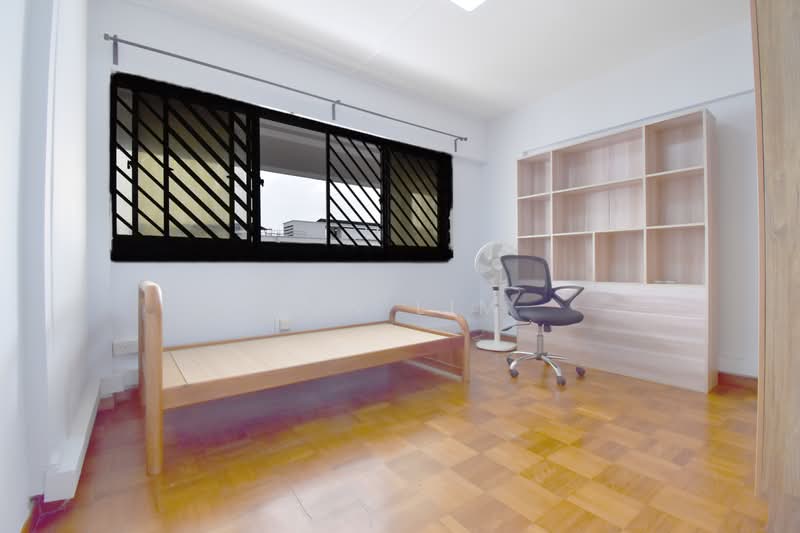 705 Hougang Avenue 2, 705 Hougang Avenue 2, 3 Bedrooms, 1,593 sqft, HDB Flat For Sale, by Zen Lim, 500191316 - Common Bedroom - PropertyGuru.com.sg