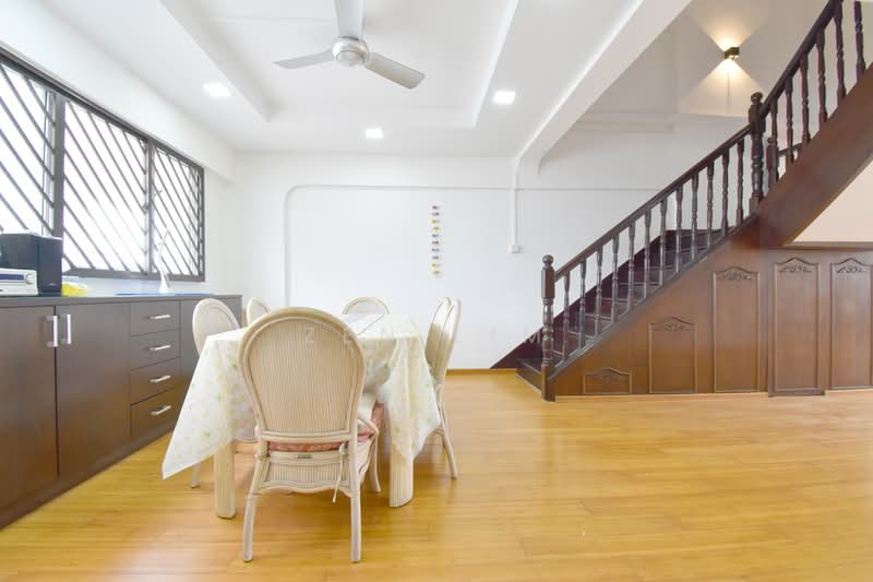 705 Hougang Avenue 2, 705 Hougang Avenue 2, 3 Bedrooms, 1,593 sqft, HDB Flat For Sale, by Zen Lim, 500191316 - Dining Room - PropertyGuru.com.sg