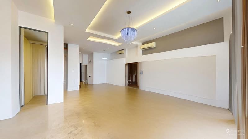 Hoover Park Terrace House | Near MRT, Pei Hwa Pri, Malls!, , 5 Bedrooms, 4,000 sqft, Terraced House For Sale, by Sindric Goh, 500191333 - Living Room - PropertyGuru.com.sg