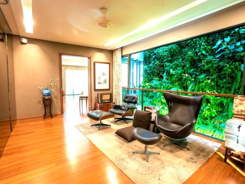 ⭐️$18XX PSF BUILT⭐️SIGLAP⭐️1KM TAO NAN⭐️MOVE IN⭐️超值精选豪宅⭐️, MOVE IN | POOL | 6000SQF BUILT UP | MRT MALL 700M | 3 CARS, 5 Bedrooms, 6,000 sqft, Semi-Detached House For Sale, by Andrew Goh, 500191340 - Living Room - PropertyGuru.com.sg