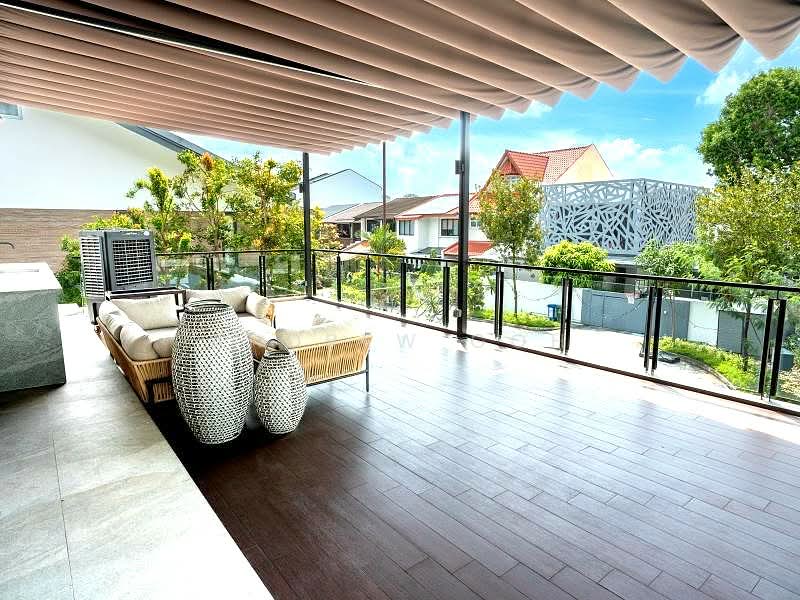 ⭐️$13XX PSF BUILT⭐️SIGLAP⭐️RENOVATED⭐️静巷私宅⭐️, 5 ENSUITES | POOL | LIFT | MOVE IN READY | 600M MRT, East Coast / Marine Parade, 6 Bedrooms, 7,000 sqft, Semi-Detached House For Sale, by Andrew Goh, 500191350 - Balcony - PropertyGuru.com.sg