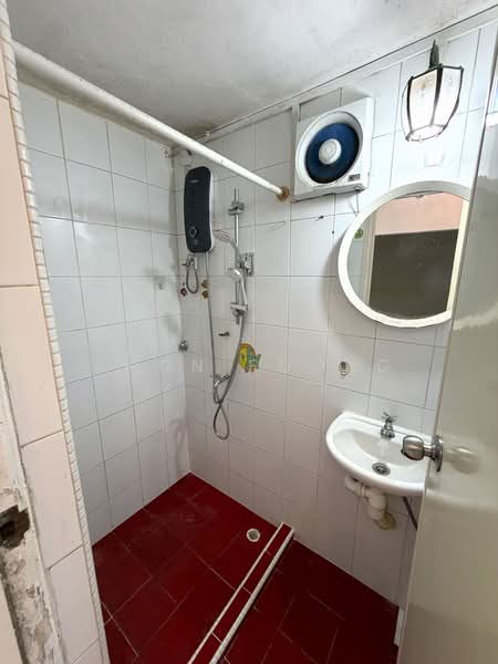 Sembawang Hills Estate, Nemesu Avenue, 3 Bedrooms, 1,500 sqft, Corner Terrace For Rent, by Shon Foong, 500191352 - PropertyGuru.com.sg