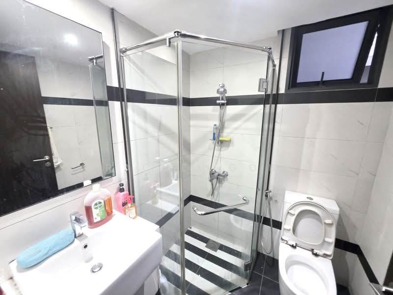 Symphony Suites, 7 Yishun Close, Room Rental, 100 sqft, Condominium For Rent, by Rachel Goh, 500191359 - Bathroom - PropertyGuru.com.sg