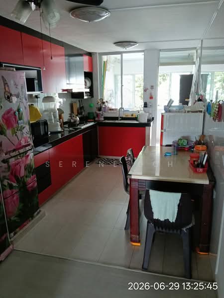 111 Woodlands Street 13, 111 Woodlands Street 13, 2 Bedrooms, 300 sqft, HDB Flat For Rent, by Serene Goh, 500191360 - Kitchen - PropertyGuru.com.sg