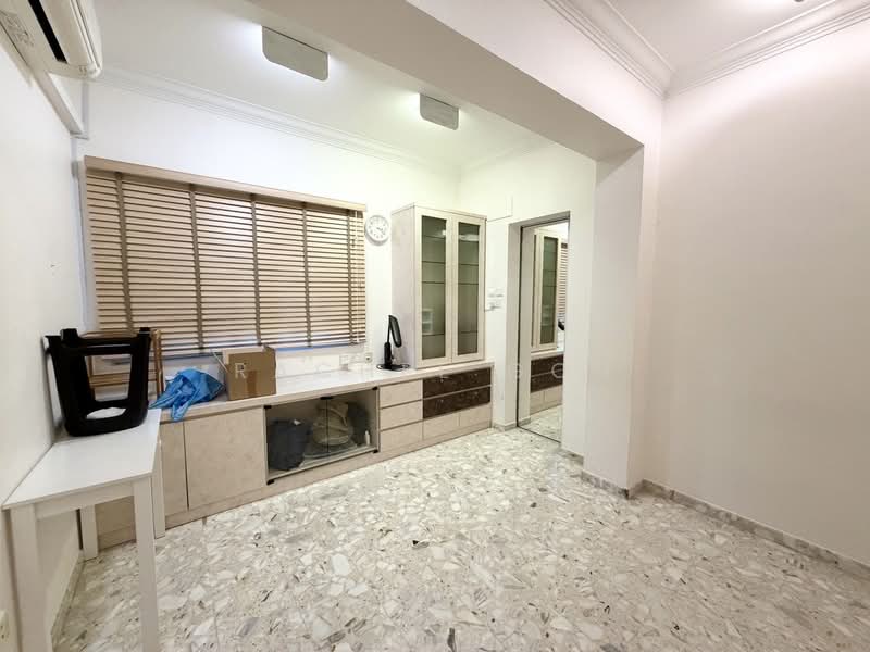 Lowest PSF Semi-Detached for Minor A&A / Rebuild, , 4 Bedrooms, 3,500 sqft, Semi-Detached House For Sale, by Rachel Goh, 500191364 - Living Room - PropertyGuru.com.sg
