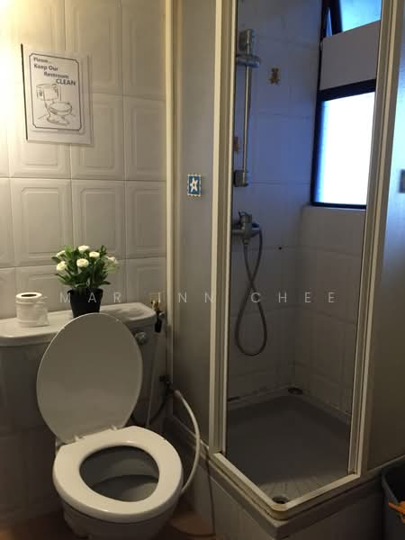 Guillemard View, 329A Guillemard Road, 1 Bedroom, 150 sqft, Apartment For Rent, by Mar Inn Chee, 500191369 - Bathroom - PropertyGuru.com.sg