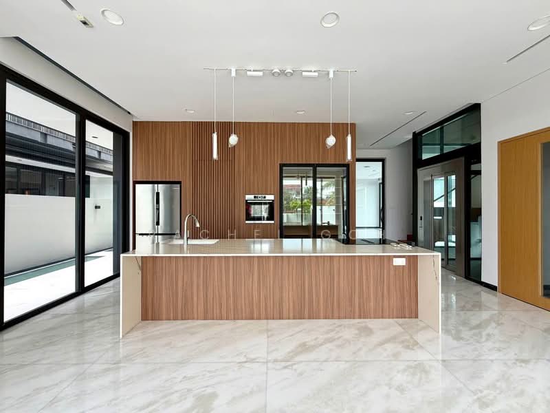 Brand New 3-Storey Detached Home with Huge Pool, , 6 Bedrooms, 10,500 sqft, Detached House For Rent, by Rachel Goh, 500191375 - Kitchen - PropertyGuru.com.sg