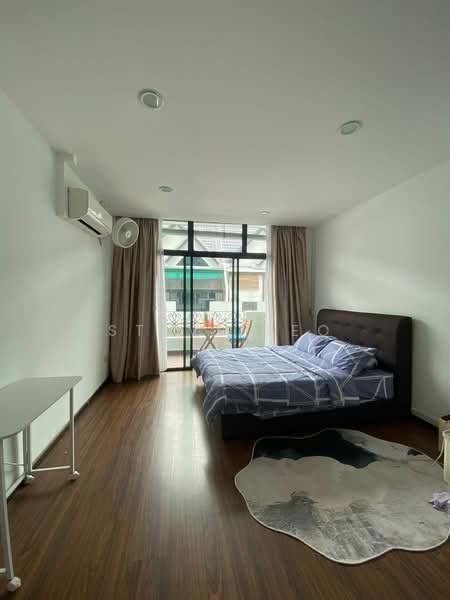 Barossa Gardens, 249A Pasir Panjang Road, Room Rental, 380 sqft, Terraced House For Rent, by Steve Teo, 500191382 - PropertyGuru.com.sg