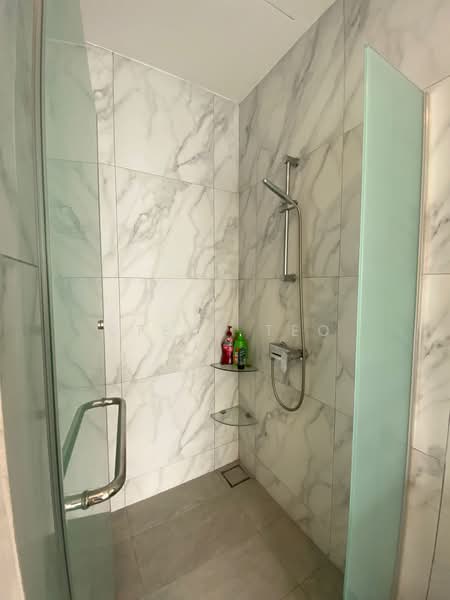 Barossa Gardens, 249A Pasir Panjang Road, Room Rental, 380 sqft, Terraced House For Rent, by Steve Teo, 500191382 - Bathroom - PropertyGuru.com.sg