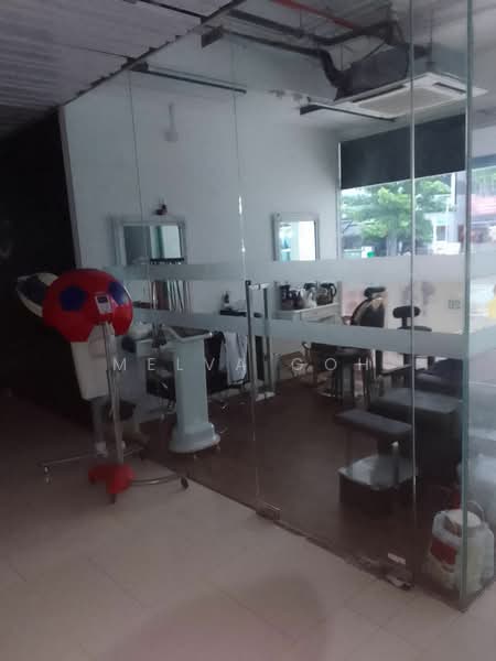 Pavilion Square, 345 Geylang Road, 118 sqft, Mall Shop For Rent, by Melva Goh, 500191389 - Interior - CommercialGuru.com.sg