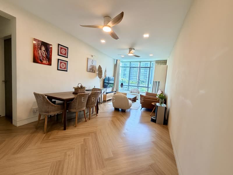 The Elysia, 6 Mar Thoma Road, 2 Bedrooms, 850 sqft, Condominium For Sale, by Eric Ee, 500191400 - Living Room - PropertyGuru.com.sg