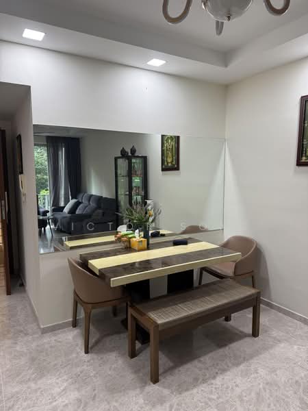 Park Green, 2 Rivervale Link, 3 Bedrooms, 1,324 sqft, Condominium For Rent, by Victor Song, 500191407 - Dining Room - PropertyGuru.com.sg