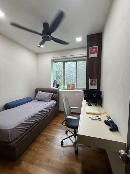 Park Green, 2 Rivervale Link, 3 Bedrooms, 1,324 sqft, Condominium For Rent, by Victor Song, 500191407 - Bedroom - PropertyGuru.com.sg