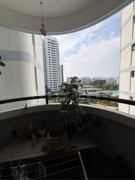 Mandarin Gardens, 5 Siglap Road, 1 Bedroom, 829 sqft, Condominium For Sale, by June Leng Yee Hoe, 500191413 - PropertyGuru.com.sg