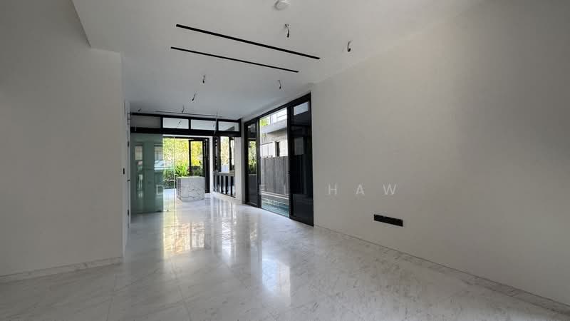 ⭐️⭐️LANDED7772@ Resort Living Next To Pasir Ris Beach, Next to Downtown East Resort Call 9321 7772 to view, 5 Bedrooms, 4,027 sqft, Terraced House For Sale, by Daniel Haw, 500191423 - PropertyGuru.com.sg