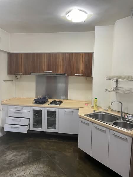 132 Edgedale Plains, 132 Edgedale Plains, 2 Bedrooms, 1,195 sqft, HDB Flat For Rent, by VK Wong, 500191424 - Kitchen - PropertyGuru.com.sg