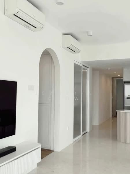 Sennett Residence, 31 Pheng Geck Avenue, 3 Bedrooms, 1,195 sqft, Condominium For Sale, by Jeanette CHOW, 500191431 - Interior - PropertyGuru.com.sg
