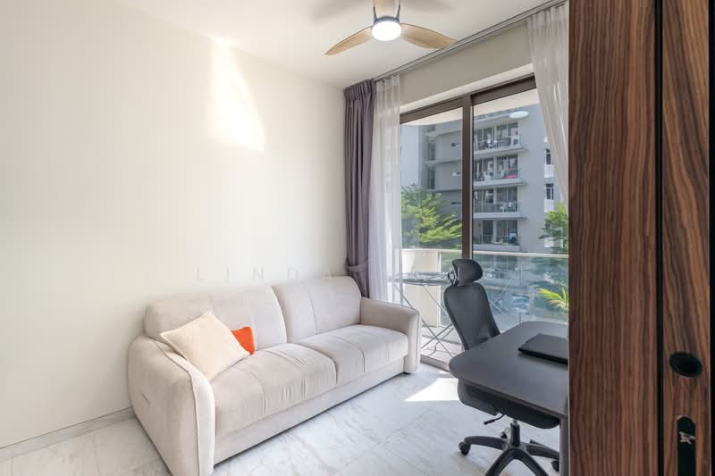 Coastline Residences, 7 Amber Road, 1 Bedroom, 452 sqft, Condominium For Sale, by Linda Yang, 500191438 - Study - PropertyGuru.com.sg