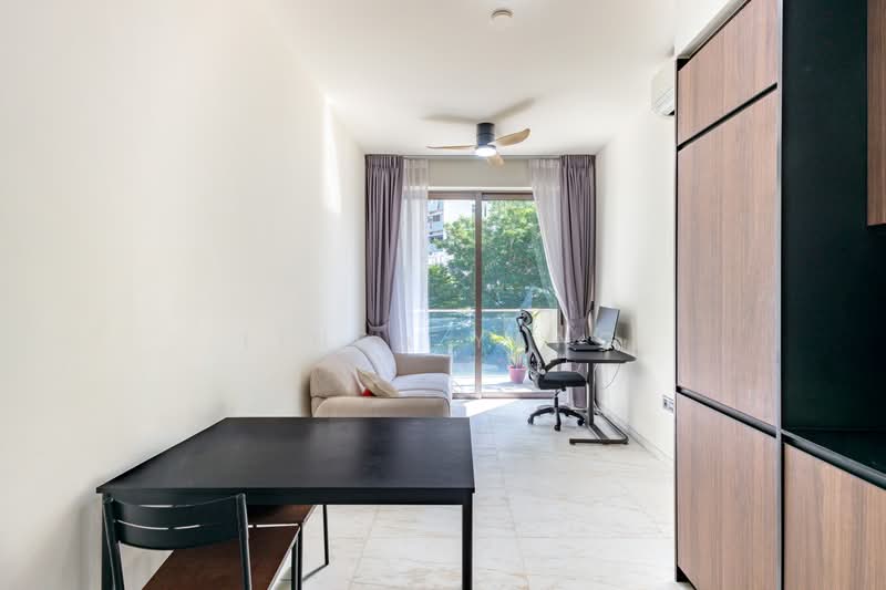 Coastline Residences, 7 Amber Road, 1 Bedroom, 452 sqft, Condominium For Sale, by Linda Yang, 500191438 - Living Room - PropertyGuru.com.sg