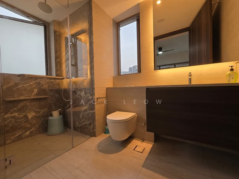 Pasir Ris 8, 16 Pasir Ris Drive 8, 3 Bedrooms, 1,066 sqft, Apartment For Sale, by Jack Leow, 500191452 - Bathroom - PropertyGuru.com.sg