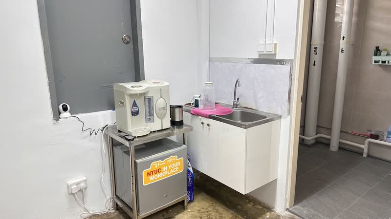 Oxley BizHub, 61 Ubi Road 1, 90 sqft, Office For Rent, by John Chen, 500191454 - Interior - CommercialGuru.com.sg