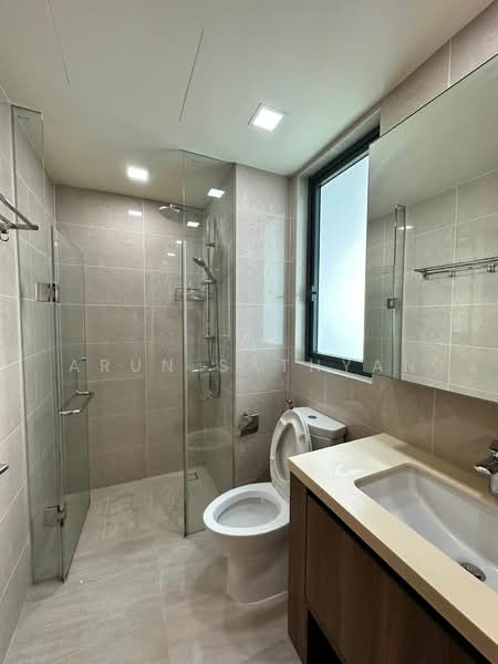 Kingsford Waterbay, 80 Upper Serangoon View, 3 Bedrooms, 1,172 sqft, Condominium For Rent, by Arun Sathyan, 500191457 - Bathroom - PropertyGuru.com.sg