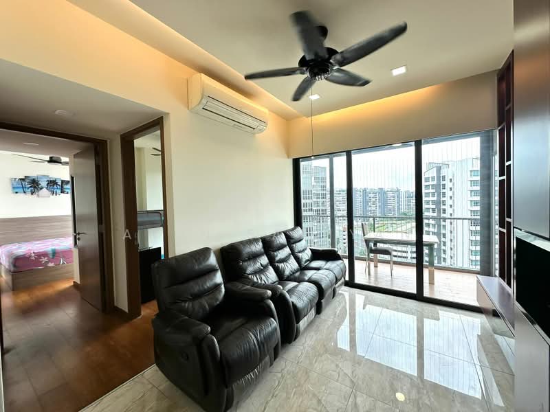 Kingsford Waterbay, 80 Upper Serangoon View, 3 Bedrooms, 1,172 sqft, Condominium For Rent, by Arun Sathyan, 500191457 - Living Room - PropertyGuru.com.sg