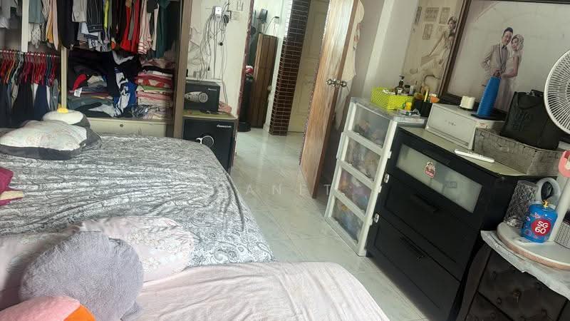 276 Yishun Street 22, 276 Yishun Street 22, Sembawang / Yishun, 3 Bedrooms, 904 sqft, HDB Flat For Rent, by Janet Tan, 500191458 - Bedroom - PropertyGuru.com.sg